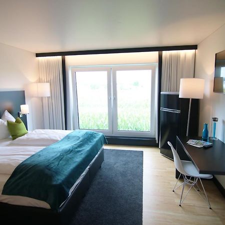Me Hotel By Wmm Hotels Meitingen Exterior photo